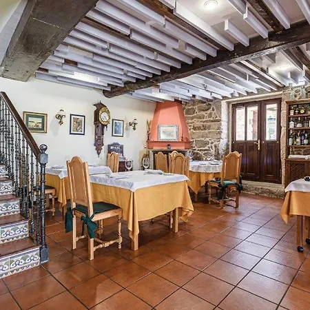 Casa Pazos-arbo Country house