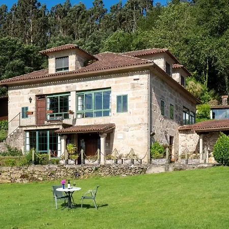 Country house Casa Pazos-arbo Arbo
